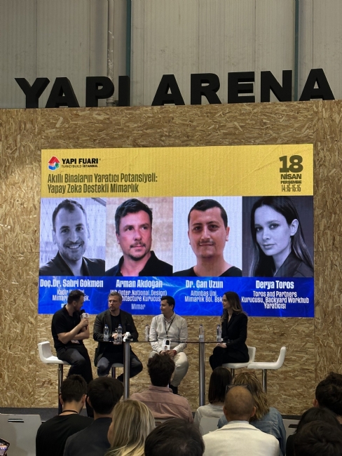Derya Toros Discussed the Creative Potential of Smart Buildings at the Building Fair